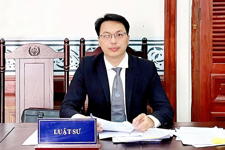 Quan chức d&iacute;nh lao l&yacute; v&igrave; những m&oacute;n qu&agrave; tiền tỷ- Ảnh 5.