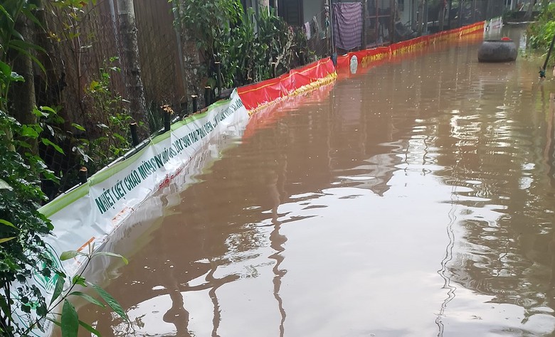 Cần Thơ đ&oacute;ng cống ngăn nước, nhiều tuyến đường ngập s&acirc;u- Ảnh 9.