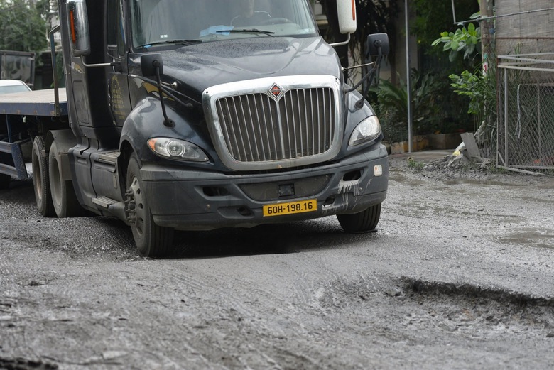 Đến 20/10 hoàn thành sửa chữa "đường đau khổ" ở Đồng Nai- Ảnh 1. Đến 20/10 hoàn thành sửa chữa "đường đau khổ" ở Đồng Nai- Ảnh 1.