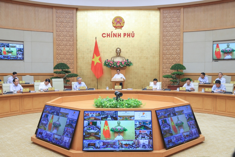 Thủ tướng: 9 th&aacute;ng năm nay tốt hơn 9 th&aacute;ng năm ngo&aacute;i tr&ecirc;n hầu hết c&aacute;c lĩnh vực- Ảnh 2.