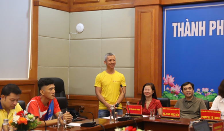2.500 vận động vi&ecirc;n tham dự giải Marathon "Sắc m&agrave;u ho&agrave;ng h&ocirc;n C&aacute;t B&agrave;"- Ảnh 2.