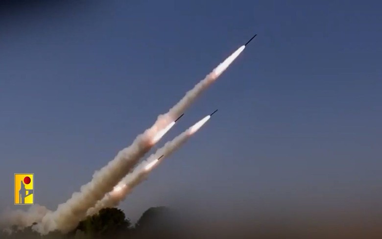 Hezbollah tuy&ecirc;n bố n&atilde; rocket v&agrave;o nơi đặt trụ sở đơn vị t&igrave;nh b&aacute;o b&iacute; mật của Israel