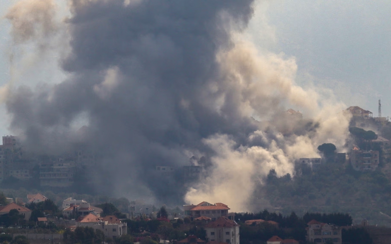 Một giờ, Israel triển khai 100 m&aacute;y bay tăng cường kh&ocirc;ng k&iacute;ch v&agrave;o 120 địa điểm ở Lebanon