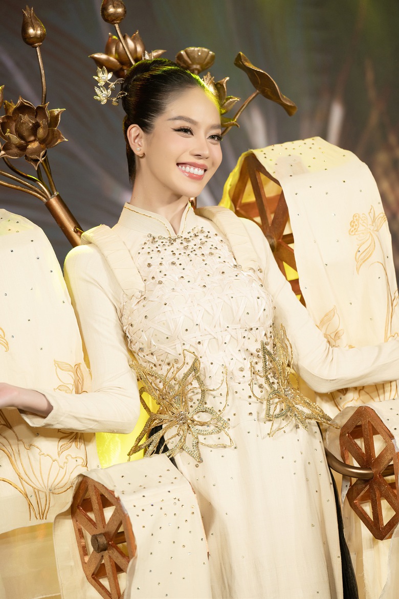 Hoa hậu Huỳnh Thị Thanh Thủy chính thức đeo sash Miss International 2024- Ảnh 3. Hoa hậu Huỳnh Thị Thanh Thủy chính thức đeo sash Miss International 2024- Ảnh 3.