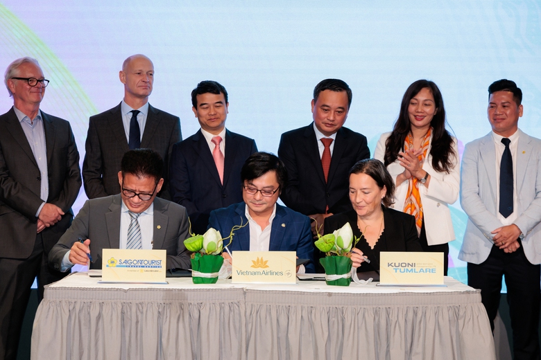 Vietnam Airlines tạo "cầu nối" Việt Nam - ch&acirc;u &Acirc;u- Ảnh 1.