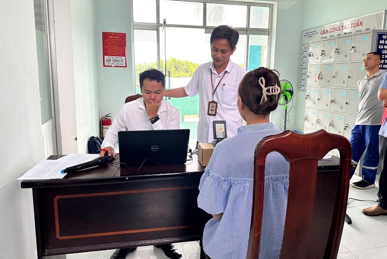 Quảng Ng&atilde;i: Ứng dụng c&ocirc;ng nghệ chống gian lận trong s&aacute;t hạch l&aacute;i xe- Ảnh 2.