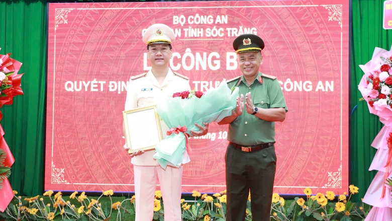 T&acirc;n Ph&oacute; gi&aacute;m đốc C&ocirc;ng an tỉnh S&oacute;c Trăng l&agrave; ai?- Ảnh 1.