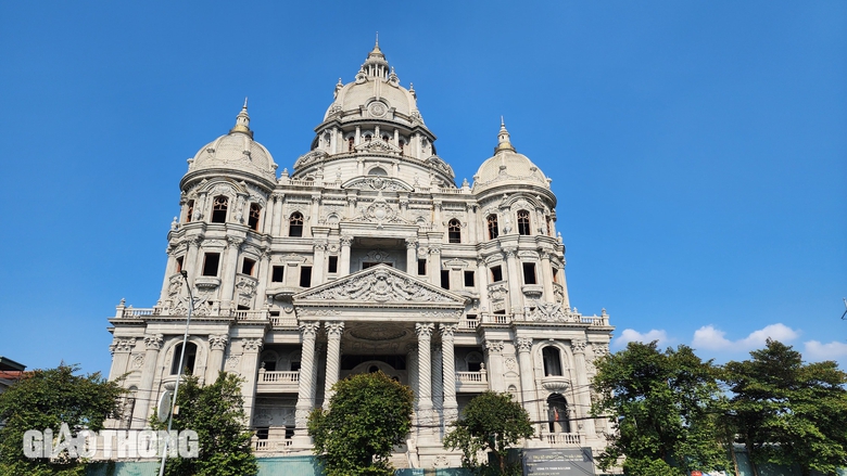 Cận cảnh l&acirc;u đ&agrave;i của đại gia xăng dầu ở Ph&uacute; Thọ nợ thuế- Ảnh 7.