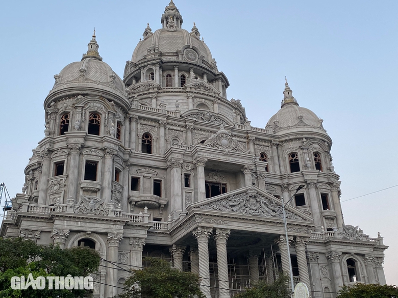 Cận cảnh l&acirc;u đ&agrave;i của đại gia xăng dầu ở Ph&uacute; Thọ nợ thuế- Ảnh 6.