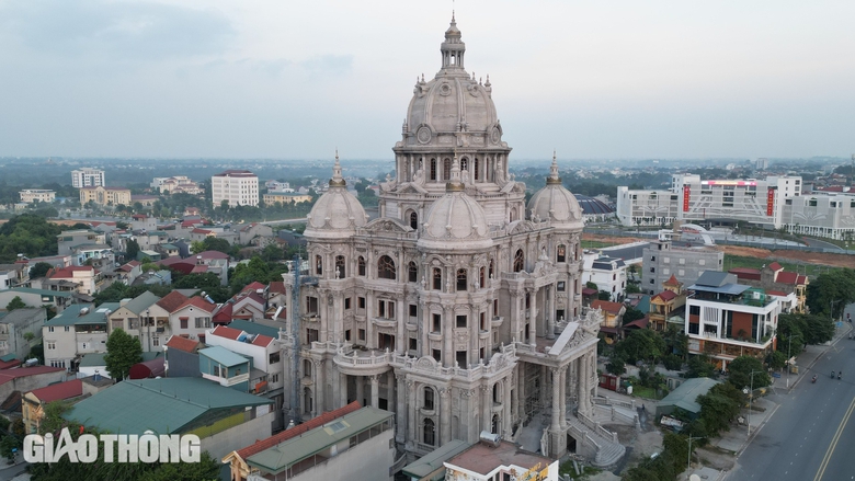 Cận cảnh l&acirc;u đ&agrave;i của đại gia xăng dầu ở Ph&uacute; Thọ nợ thuế- Ảnh 9.