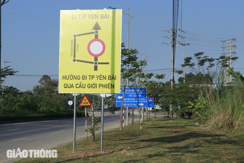 Th&ecirc;m một cầu ở Y&ecirc;n B&aacute;i bị cấm lưu th&ocirc;ng, c&aacute;c phương tiện di chuyển ra sao?- Ảnh 3.