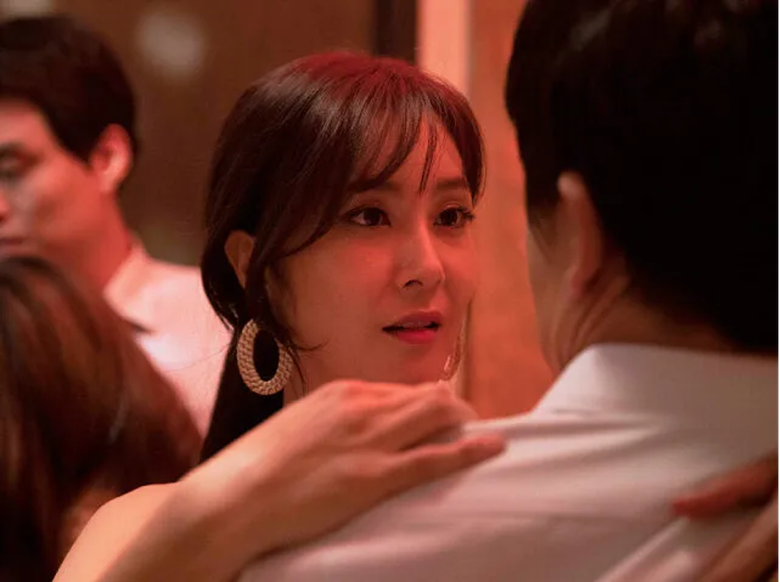 Minh tinh H&agrave;n Quốc ly h&ocirc;n v&igrave; bị chồng quấy rối sau c&aacute;c cảnh quay "giường chiếu"- Ảnh 1.