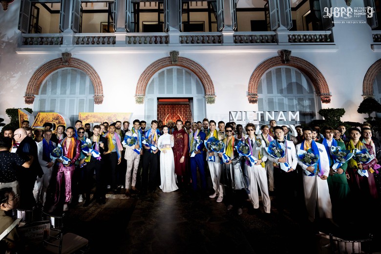 Nam vương Tuấn Ngọc liên tiếp lọt top tại Mr World 2024- Ảnh 10. Nam vương Tuấn Ngọc liên tiếp lọt top tại Mr World 2024- Ảnh 10.