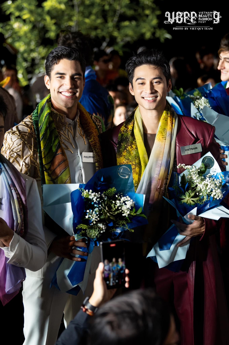 Nam vương Tuấn Ngọc liên tiếp lọt top tại Mr World 2024- Ảnh 8. Nam vương Tuấn Ngọc liên tiếp lọt top tại Mr World 2024- Ảnh 8.