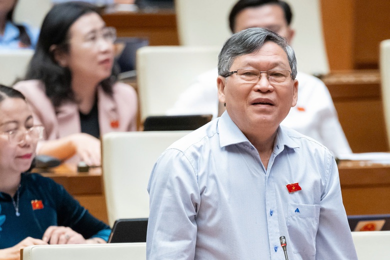 Bộ trưởng Bộ Y tế: C&oacute; đơn vị, c&aacute;n bộ c&ograve;n e ngại trong qu&aacute; tr&igrave;nh đấu thầu thuốc- Ảnh 3.