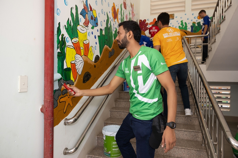 Dàn Nam vương Thế giới sơn tường, sơn sửa khu vui chơi, cho trẻ uống sữa- Ảnh 5. Dàn Nam vương Thế giới sơn tường, sơn sửa khu vui chơi, cho trẻ uống sữa- Ảnh 5.