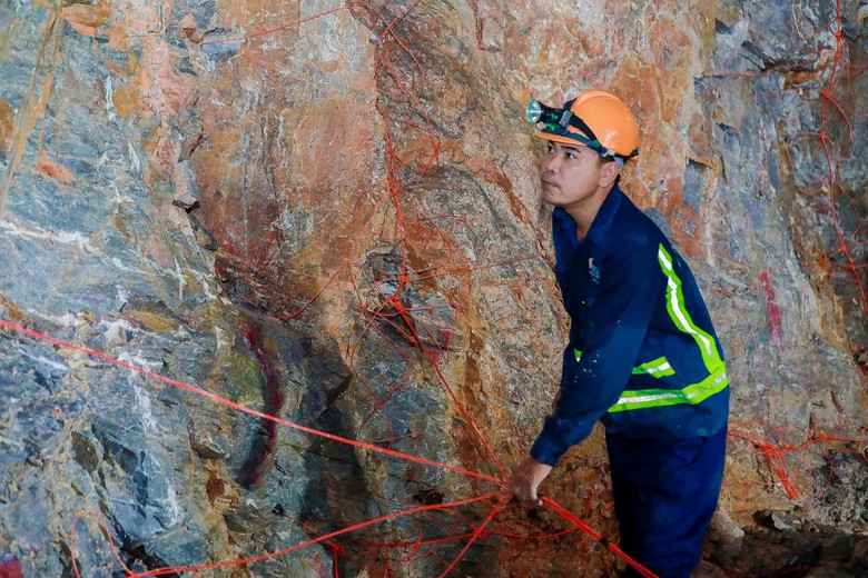Xuy&ecirc;n đ&ecirc;m th&ocirc;ng hầm tr&ecirc;n cao tốc Đồng Đăng - Tr&agrave; Lĩnh- Ảnh 7.