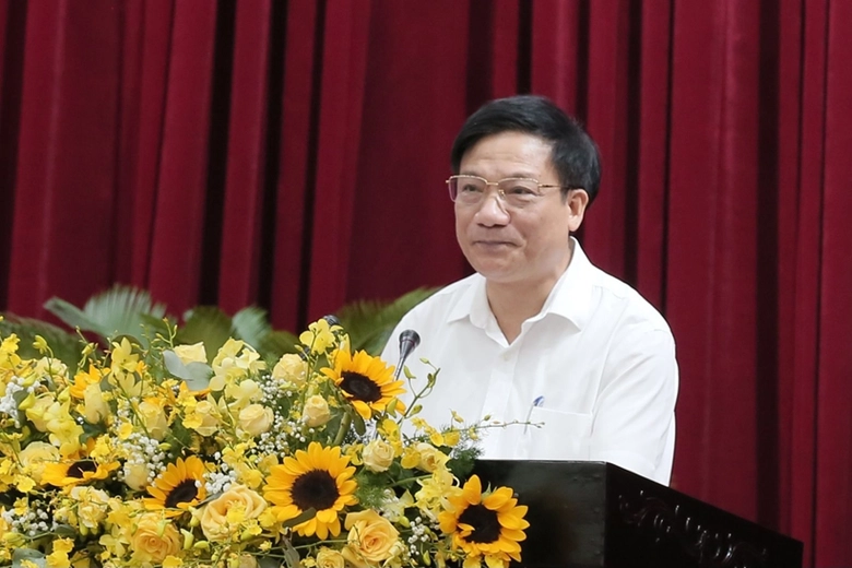 Nguy&ecirc;n Gi&aacute;m đốc Sở GD&ĐT Th&aacute;i B&igrave;nh bị c&aacute;ch tất cả c&aacute;c chức vụ trong Đảng- Ảnh 1.