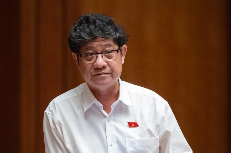 Đại biểu Quốc hội hiến kế đầu tư đường sắt tốc độ cao Bắc - Nam- Ảnh 2. Đại biểu Quốc hội hiến kế đầu tư đường sắt tốc độ cao Bắc - Nam- Ảnh 2.