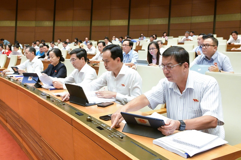 85% tiền xử phạt giao th&ocirc;ng được bố tr&iacute; cho Bộ C&ocirc;ng an để bảo đảm trật tự ATGT- Ảnh 1.