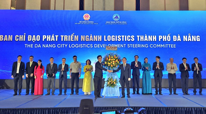 Đầu tư hạ tầng giao thông, phát triển Khu thương mại tự do Đà Nẵng- Ảnh 3. Đầu tư hạ tầng giao thông, phát triển Khu thương mại tự do Đà Nẵng- Ảnh 3.