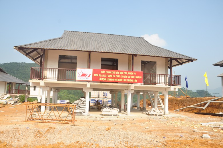 Người d&acirc;n L&agrave;ng Nủ h&aacute;o hức chờ về nh&agrave; mới- Ảnh 8.