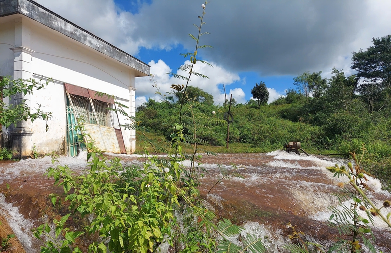 Sụt th&acirc;n đ&ecirc; hồ thủy lợi hơn 20 năm tuổi ở Gia Lai- Ảnh 2.