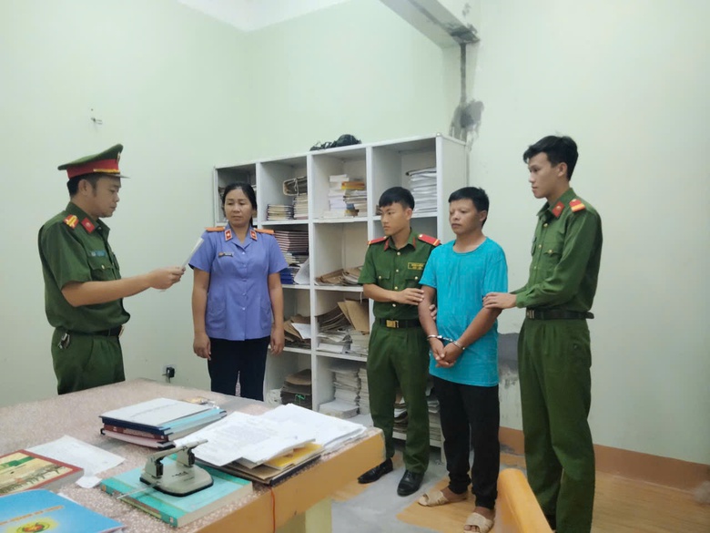 Bắt đối tượng tấn c&ocirc;ng CSGT ở Lai Ch&acirc;u- Ảnh 1.