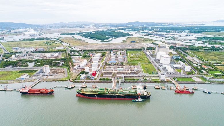 Petrovietnam tập trung các giải pháp cho mục tiêu 1 triệu tỷ đồng doanh thu năm 2024- Ảnh 2. Petrovietnam tập trung các giải pháp cho mục tiêu 1 triệu tỷ đồng doanh thu năm 2024- Ảnh 2.