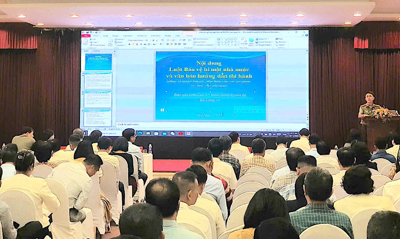 Đảng ủy Bộ GTVT qu&aacute;n triệt văn bản mới, tập huấn nghiệp vụ c&ocirc;ng t&aacute;c đảng- Ảnh 2.