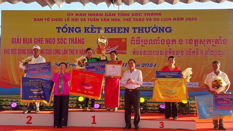 Điều đặc biệt của 2 đội v&ocirc; địch đua ghe ngo ở S&oacute;c Trăng- Ảnh 2.