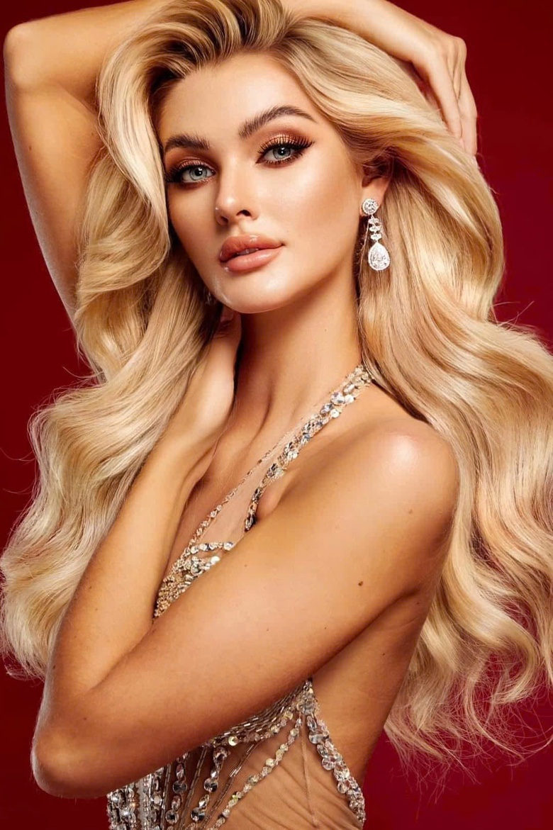 Victoria Kj&aelig;r Theilvig - Kỷ nguy&ecirc;n sắc đẹp mới của Miss Universe lần thứ 73- Ảnh 5.