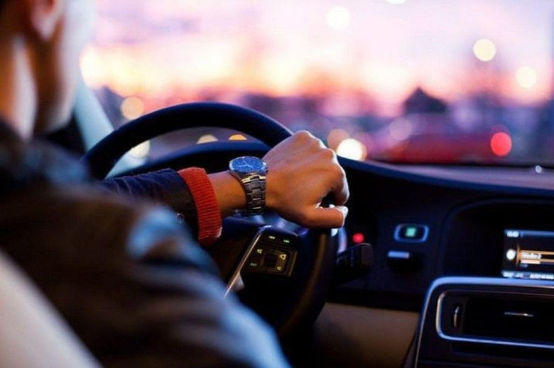 Từ năm 2025, quy định về khám sức khỏe lái xe có gì mới?- Ảnh 1. Từ năm 2025, quy định về khám sức khỏe lái xe có gì mới?- Ảnh 1.