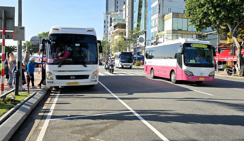 Đ&agrave; Nẵng: Loạt giải ph&aacute;p k&eacute;o giảm &ugrave;n tắc nội đ&ocirc;- Ảnh 1.