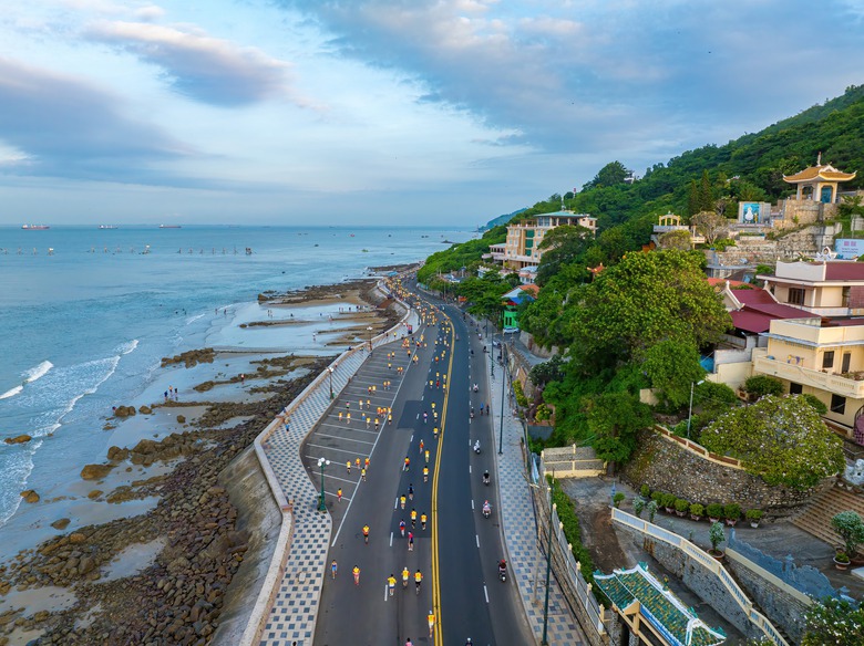 Giải chạy Marathon quốc tế Strong Vietnam tạo cảnh tượng chưa từng c&oacute; tại TP Vũng T&agrave;u- Ảnh 26.