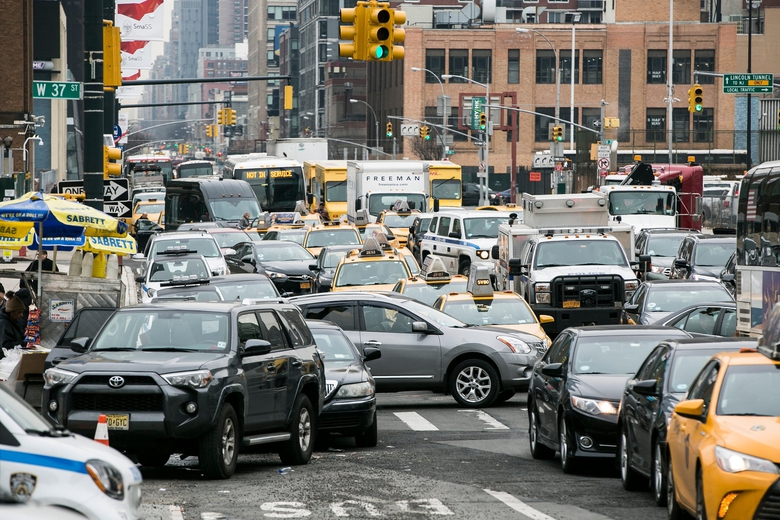 New York quyết thu ph&iacute; chống &ugrave;n tắc ở khu Manhattan từ đầu năm 2025- Ảnh 1.