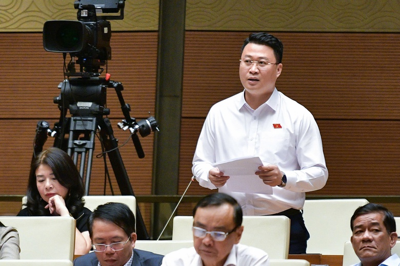 "Đặt bài, giao việc" cho tư nhân tham gia đường sắt tốc độ cao- Ảnh 1. "Đặt bài, giao việc" cho tư nhân tham gia đường sắt tốc độ cao- Ảnh 1.