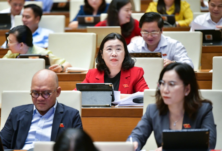 ĐBQH: Quy định r&otilde; việc học th&ecirc;m, tr&aacute;nh kh&ocirc;ng quản được th&igrave; cấm- Ảnh 2.