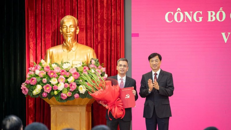 Thứ trưởng Bộ T&agrave;i ch&iacute;nh V&otilde; Th&agrave;nh Hưng l&agrave;m Ph&oacute; ch&aacute;nh Văn ph&ograve;ng Trung ương Đảng- Ảnh 1.