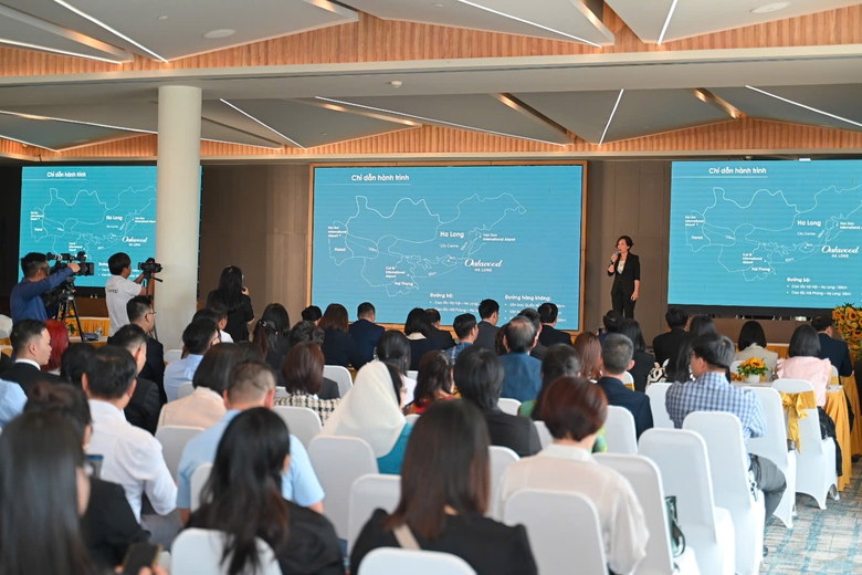 Hơn 300 doanh nghiệp chung tay k&iacute;ch cầu chương tr&igrave;nh "Quảng Ninh - Điểm đến bốn m&ugrave;a"- Ảnh 1.