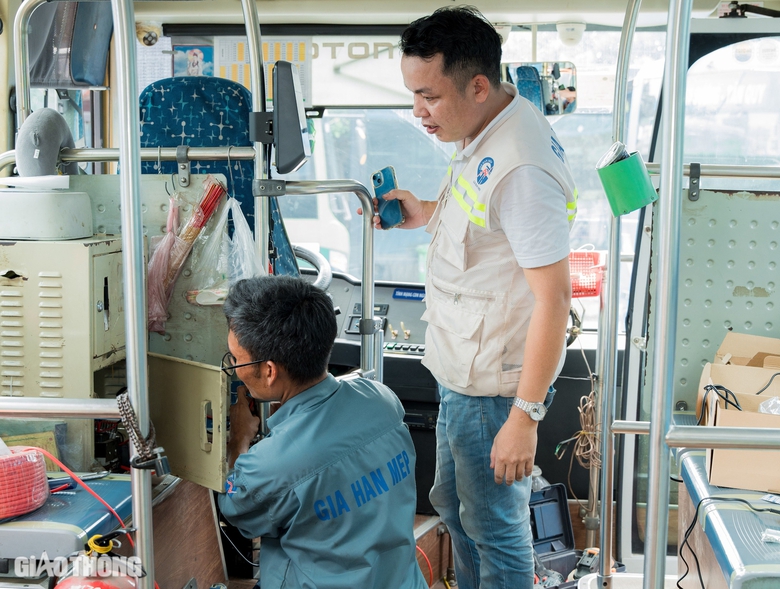 TP.HCM: Toàn bộ xe buýt trợ giá sẽ thanh toán không tiền mặt từ đầu năm 2025- Ảnh 1. TP.HCM: Toàn bộ xe buýt trợ giá sẽ thanh toán không tiền mặt từ đầu năm 2025- Ảnh 1.