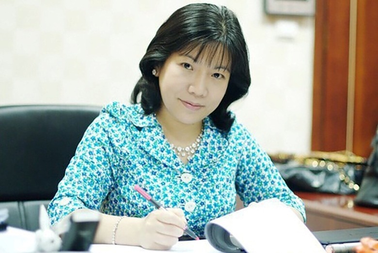 Truy tố một cựu vụ ph&oacute; nhận 200 triệu đồng từ C&ocirc;ng ty AIC- Ảnh 2.