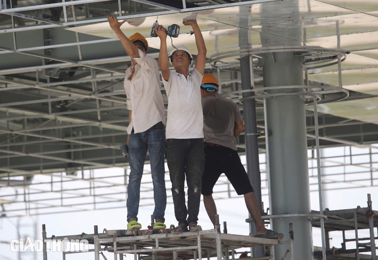 Hiện trạng nút giao cao tốc Bến Lức - Long Thành với QL51 trước ngày làm cầu vượt- Ảnh 15. Hiện trạng nút giao cao tốc Bến Lức - Long Thành với QL51 trước ngày làm cầu vượt- Ảnh 15.