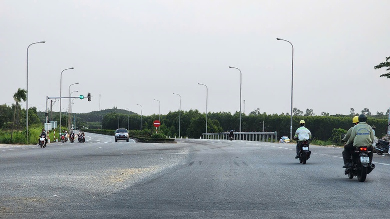 Quảng Ng&atilde;i d&ugrave;ng 350 tỷ đầu tư những dự &aacute;n giao th&ocirc;ng n&agrave;o ở Dung Quất?- Ảnh 3.
