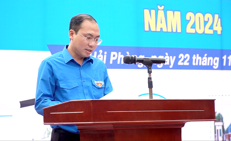 Đoàn Bộ GTVT tuyên truyền an toàn đường sắt; tập huấn kỹ năng cho cán bộ Đoàn- Ảnh 3. Đoàn Bộ GTVT tuyên truyền an toàn đường sắt; tập huấn kỹ năng cho cán bộ Đoàn- Ảnh 3.