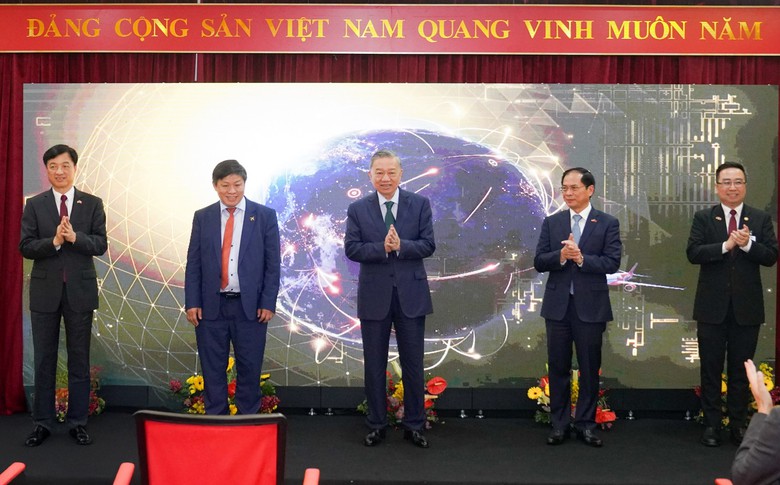 Vietjet khai trương đường bay H&agrave; Nội - Kuala Lumpur- Ảnh 1.