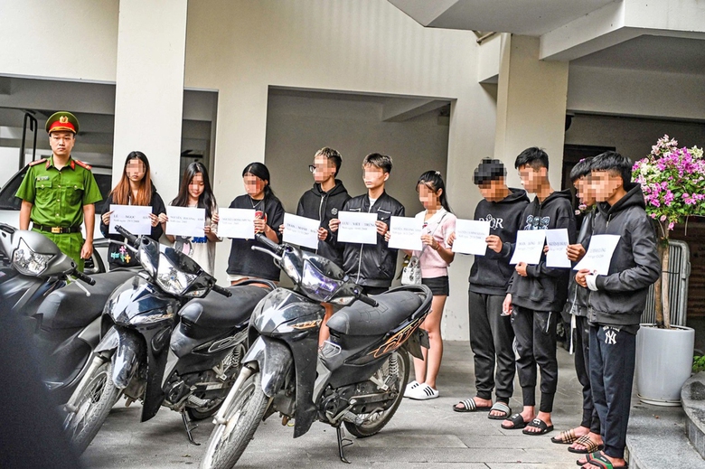 &ldquo;Qu&aacute;i xế&rdquo; n&aacute;o loạn đường phố, xử tội đua xe tr&aacute;i ph&eacute;p được kh&ocirc;ng?- Ảnh 1.