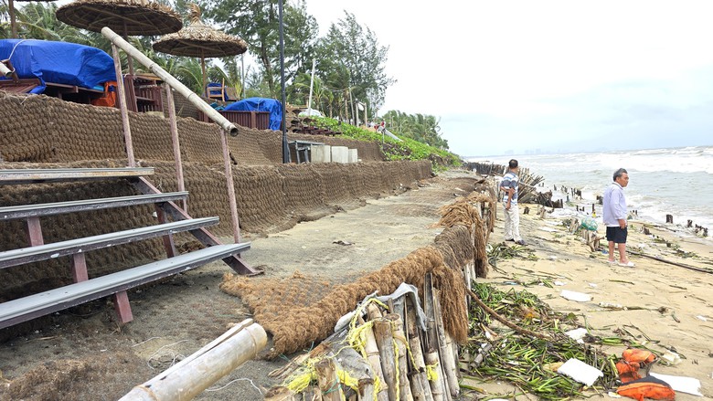 H&agrave;ng trăm m&eacute;t bờ biển Hội An sạt lở nghi&ecirc;m trọng- Ảnh 9.