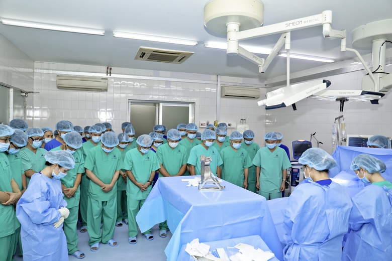 Ch&agrave;ng trai 18 tuổi chết n&atilde;o hiến tạng cứu sống 7 người- Ảnh 1.