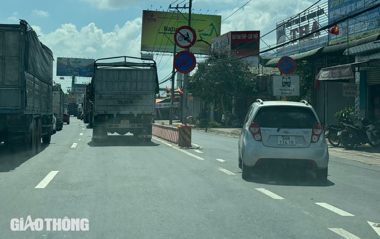 Đồng Nai: &Ocirc; t&ocirc; đi v&agrave;o đường cấm gần ng&atilde; ba Nhơn Trạch, người d&acirc;n bất an - Ảnh 5.